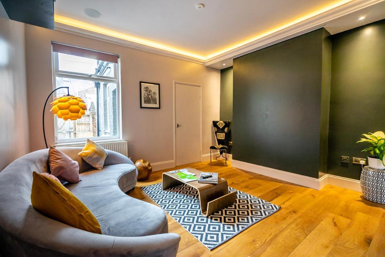 The Smart 27 Villa - York, York